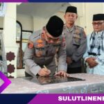 Kapolda Irjen Pol Setyo Budiyanto Resmikan Gapura dan Pagar Masjid Nurul Jihad Polda Sulut Kapolda Irjen Pol Setyo Budiyanto Resmikan Gapura dan Pagar Masjid Nurul Jihad Polda Sulut