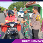 Kapolres Bolmut Bagikan 200 Paket Takjil di Bulan Suci Ramadhan Untuk Masyarakat yang Melintasi jalan Trans Sulawesi. Kapolres Bolmut Bagikan 200 Paket Takjil di Bulan Suci Ramadhan Untuk Masyarakat yang Melintasi jalan Trans Sulawesi.