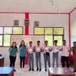 DAW Berikan Bantuan Dana Pendidikan ke PKBM Denny Smart & SMK N 1 Lik-Tim