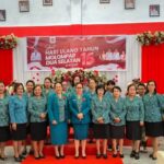 Sekertaris TP-PKK Mitra Ny. Sandra Tuda Kindangen Hadiri HUT Ke 15 Tahun Desa Molompar Dua Selatan 