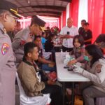 Polda Sulut Gelar Pemeriksaan Kesehatan Gratis Bagi Ratusan Pengemudi Ojol di RS Bhayangkara Manado Polda Sulut Gelar Pemeriksaan Kesehatan Gratis Bagi Ratusan Pengemudi Ojol di RS Bhayangkara Manado